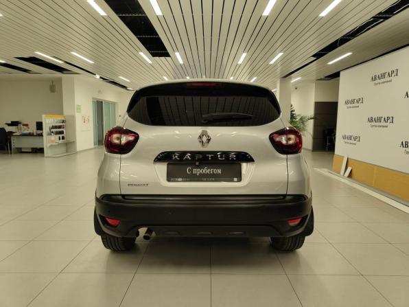 Renault Kaptur I с пробегом 2018 года, цена 1 085 000 рублей, 109670 км, внедорожник, Автокод Объявления