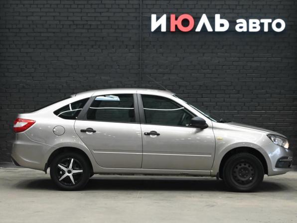 Lada (ВАЗ) Granta I Рестайлинг с пробегом 2019 года, цена 640 000 рублей, 123639 км, хэтчбек, Автокод Объявления