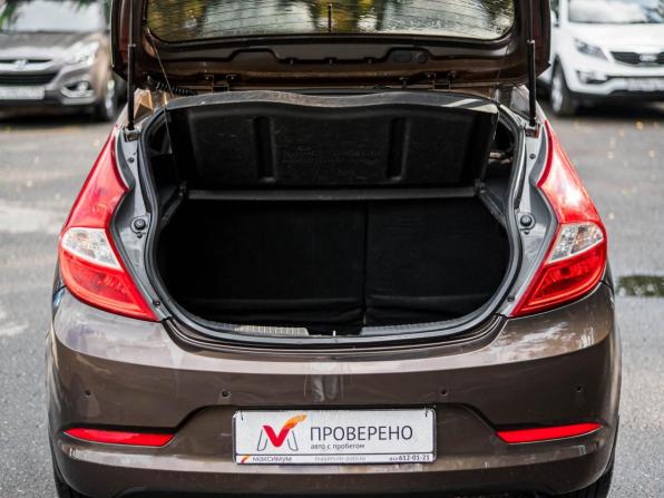 Hyundai Solaris I Рестайлинг с пробегом 2015 года, цена 665 000 рублей, 142830 км, хэтчбек, Автокод Объявления