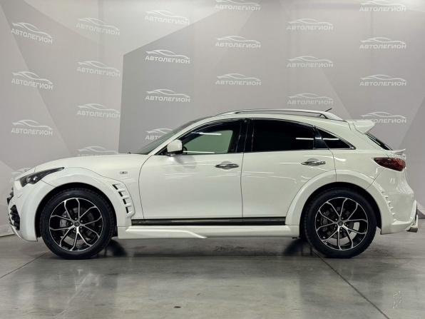 Infiniti FX II (S51) Рестайлинг с пробегом 2013 года, цена 2 200 000 рублей, 180000 км, внедорожник, Автокод Объявления
