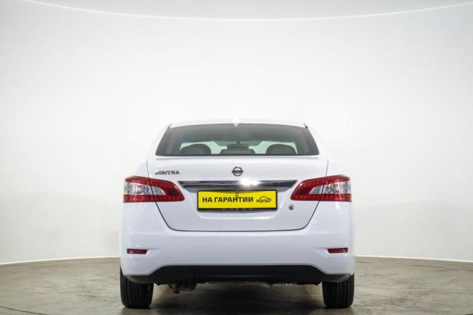 Nissan Sentra VII (B17) с пробегом 2015 года, цена 949 000 рублей, 214000 км, седан, Автокод Объявления