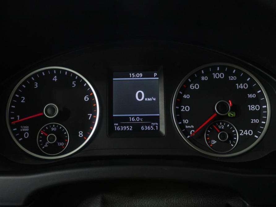 Volkswagen Tiguan I Рестайлинг Москва  - изображение 11