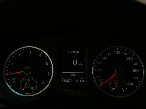 Volkswagen Tiguan I с пробегом 2010 года, цена 849 000 рублей, 179873 км, внедорожник, Автокод Объявления