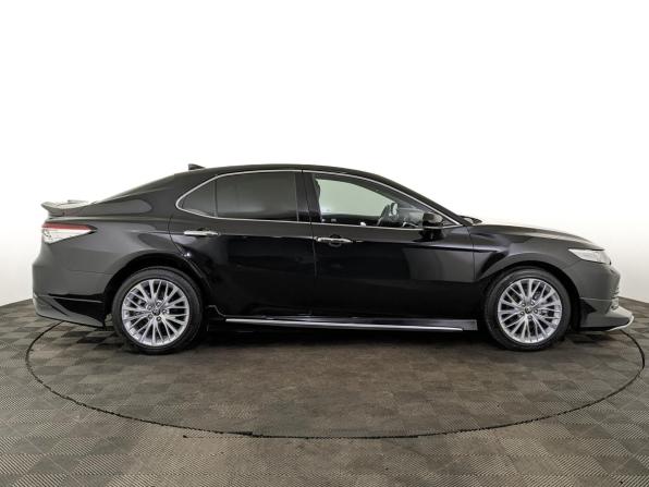 Toyota Camry VIII (XV70) с пробегом 2020 года, цена 3 410 000 рублей, 19179 км, седан, Автокод Объявления