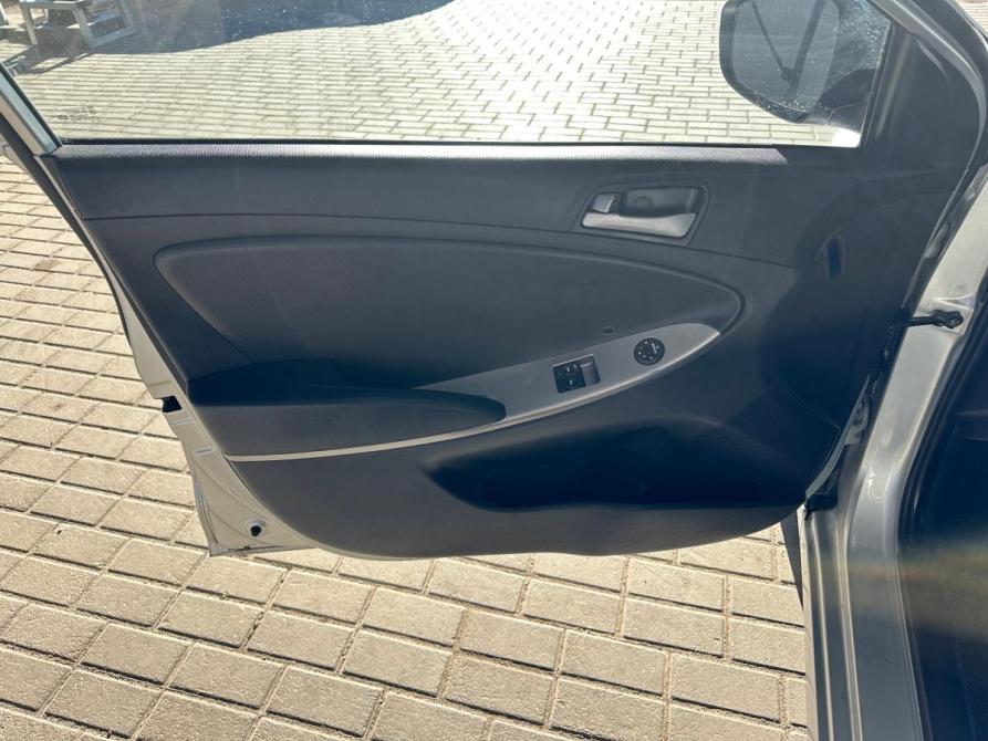 Hyundai Solaris I Рестайлинг Тамбов  - изображение 18