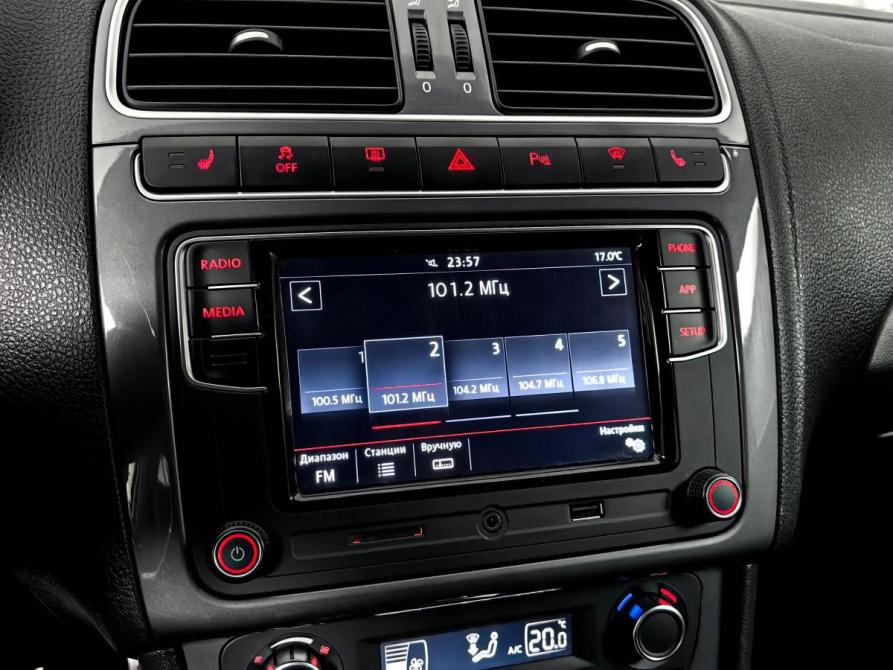 Volkswagen Polo V Рестайлинг Москва  - изображение 17