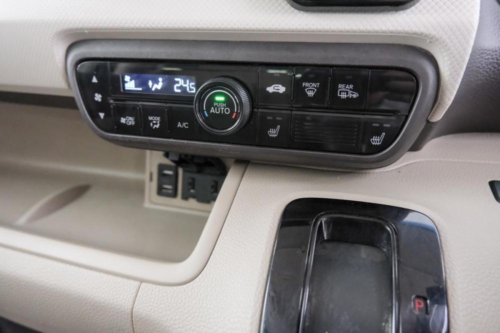Honda N-BOX II Красноярск  - изображение 17