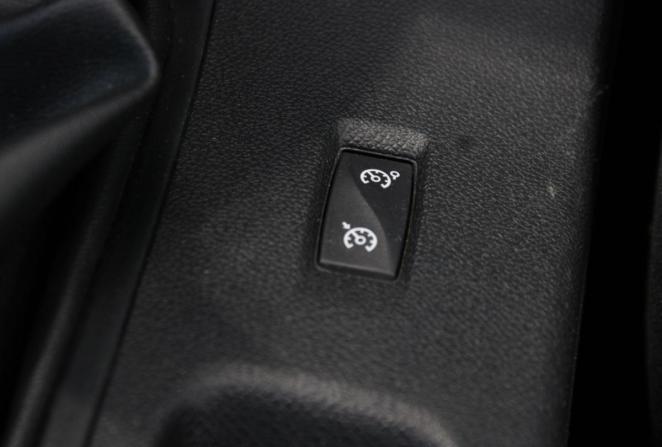 Renault Megane III с пробегом 2011 года, цена 960 000 рублей, 124605 км, хэтчбек, Автокод Объявления
