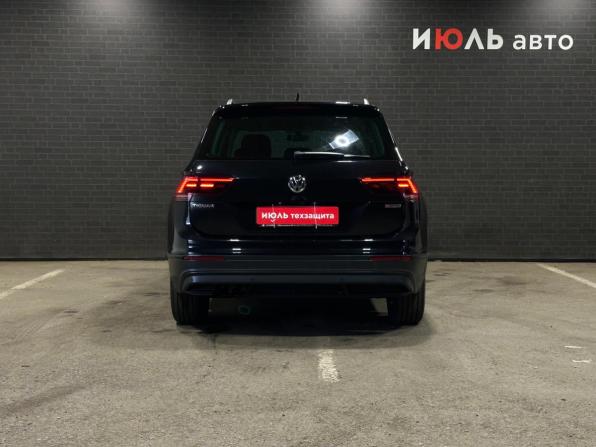 Volkswagen Tiguan II с пробегом 2018 года, цена 2 320 000 рублей, 161665 км, внедорожник, Автокод Объявления