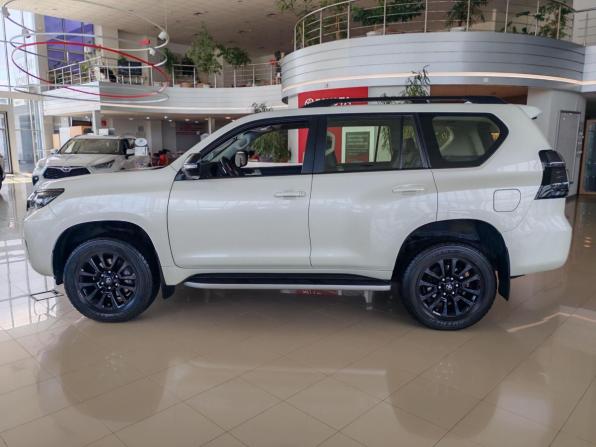 Toyota Land Cruiser Prado 150 Series Рестайлинг 3 с пробегом 2021 года, цена 6 890 000 рублей, 61128 км, внедорожник, Автокод Объявления