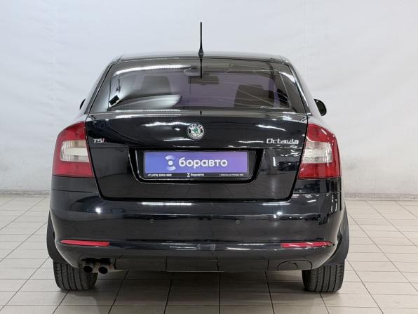 Skoda Octavia II (A5) Рестайлинг с пробегом 2012 года, цена 829 000 рублей, 208037 км, лифтбек, Автокод Объявления