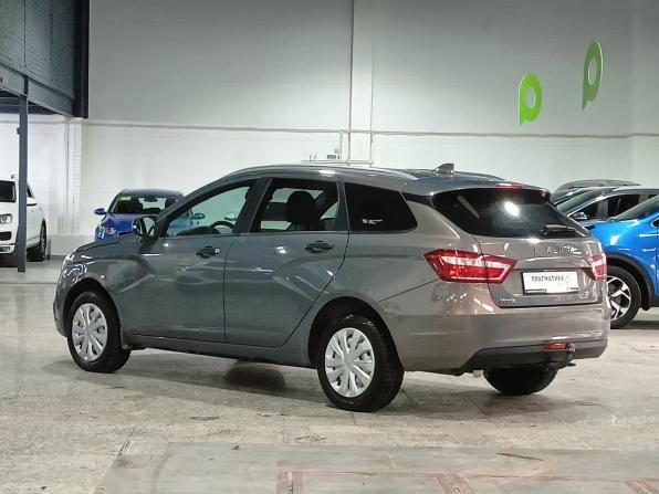 Lada (ВАЗ) Vesta I с пробегом 2021 года, цена 990 000 рублей, 49000 км, универсал, Автокод Объявления