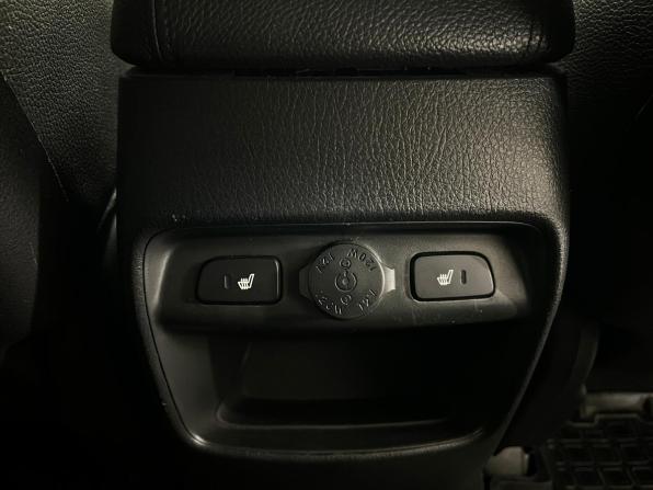 Kia Sorento II Рестайлинг с пробегом 2018 года, цена 2 065 000 рублей, 180000 км, внедорожник, Автокод Объявления