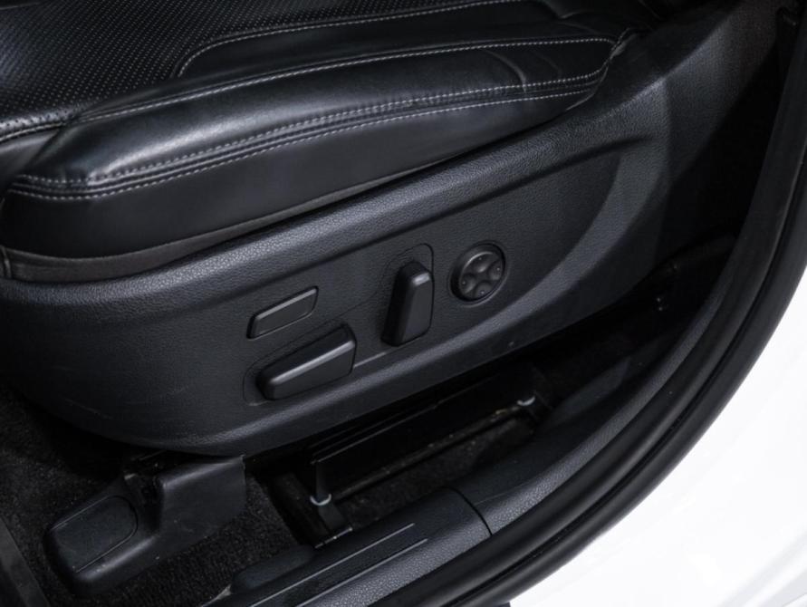 Hyundai Santa Fe IV Рестайлинг Санкт-Петербург  - изображение 28
