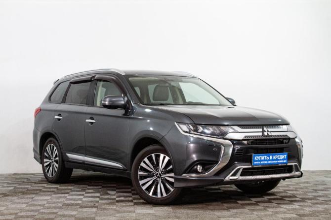 Mitsubishi Outlander III Рестайлинг 3 с пробегом 2019 года, цена 2 429 000 рублей, 195900 км, внедорожник, Автокод Объявления