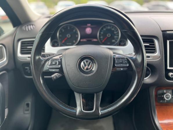 Volkswagen Touareg II с пробегом 2010 года, цена 1 900 000 рублей, 241319 км, внедорожник, Автокод Объявления