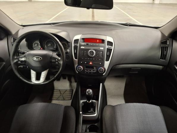 Kia Ceed I Рестайлинг с пробегом 2010 года, цена 680 000 рублей, 209722 км, хэтчбек, Автокод Объявления