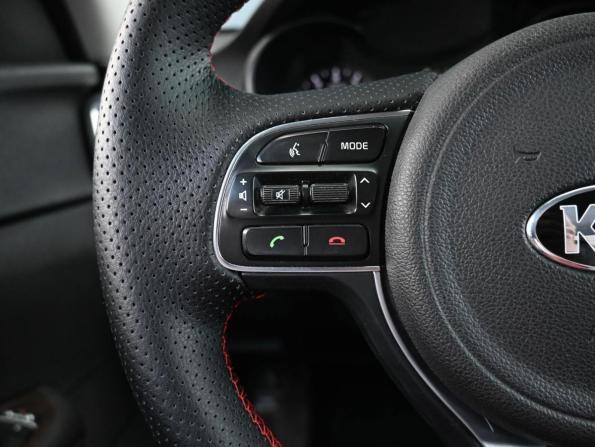 Kia Optima IV с пробегом 2016 года, цена 1 959 000 рублей, 100229 км, седан, Автокод Объявления