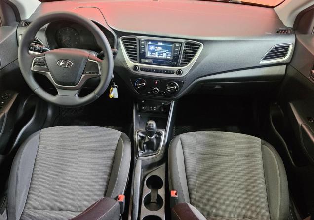 Hyundai Solaris II с пробегом 2018 года, цена 1 239 000 рублей, 133156 км, седан, Автокод Объявления