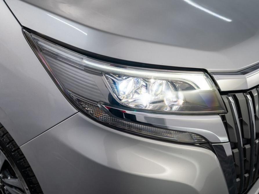 Toyota Esquire I Рестайлинг Иркутск  - изображение 23