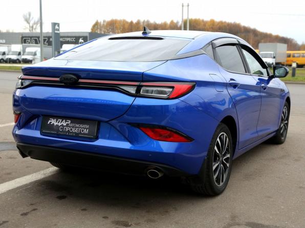 JAC J7 I с пробегом 2023 года, цена 1 286 000 рублей, 33000 км, лифтбек, Автокод Объявления
