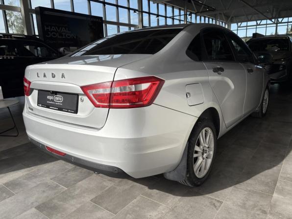 Lada (ВАЗ) Vesta I с пробегом 2015 года, цена 599 000 рублей, 219017 км, седан, Автокод Объявления
