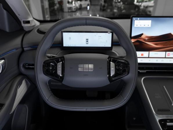 Geely Galaxy Starship 7 с пробегом 2026 года, цена 3 950 000 рублей, 50 км, внедорожник, Автокод Объявления