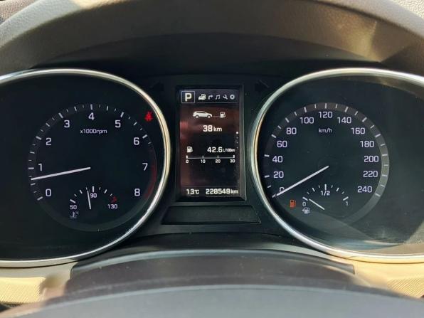 Hyundai Santa Fe III Рестайлинг с пробегом 2016 года, цена 2 365 000 рублей, 228525 км, внедорожник, Автокод Объявления