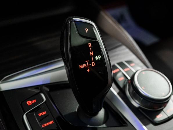 BMW 5 серии VII (G30/G31/G38) Рестайлинг с пробегом 2020 года, цена 4 450 000 рублей, 83487 км, седан, Автокод Объявления