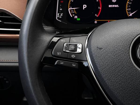 Volkswagen Tharu I с пробегом 2022 года, цена 2 137 000 рублей, 17000 км, внедорожник, Автокод Объявления
