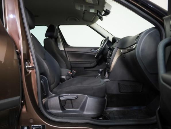 Skoda Yeti I Рестайлинг с пробегом 2015 года, цена 1 169 000 рублей, 208951 км, внедорожник, Автокод Объявления