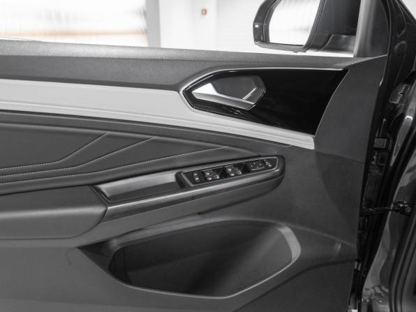 Jetta VS7 I Рестайлинг 1 с пробегом 2023 года, цена 2 195 000 рублей, 7637 км, внедорожник, Автокод Объявления
