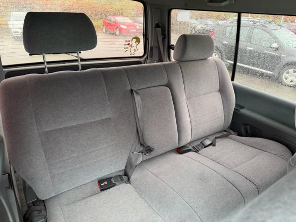 Toyota HiAce H100 с пробегом 2003 года, цена 699 000 рублей, 431000 км, минивэн, Автокод Объявления