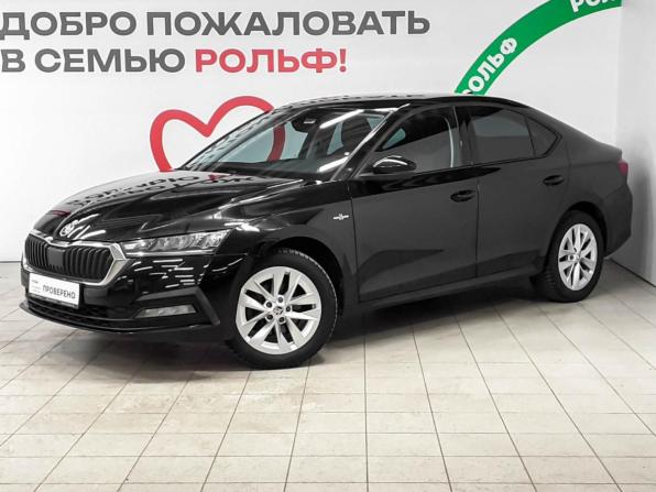 Skoda Octavia IV (A8) с пробегом 2021 года, цена 2 151 000 рублей, 83630 км, лифтбек, Автокод Объявления