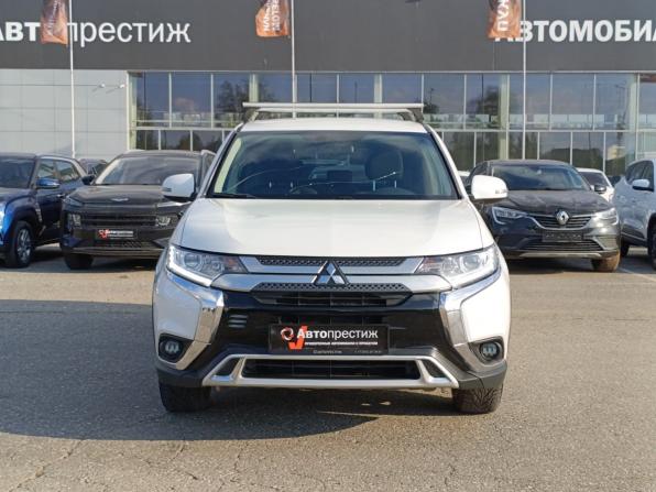Mitsubishi Outlander III Рестайлинг 3 с пробегом 2021 года, цена 1 810 000 рублей, 99500 км, внедорожник, Автокод Объявления