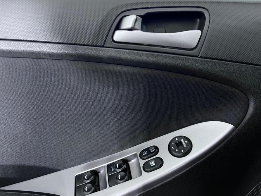 Hyundai Solaris I Рестайлинг Ростов-на-Дону  - изображение 14