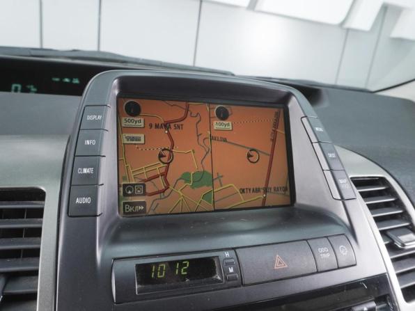 Toyota Prius II Рестайлинг (XW20) с пробегом 2008 года, цена 695 000 рублей, 266165 км, лифтбек, Автокод Объявления
