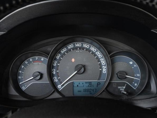 Toyota Corolla XI (E160 E170 E180) с пробегом 2014 года, цена 1 230 000 рублей, 188047 км, седан, Автокод Объявления