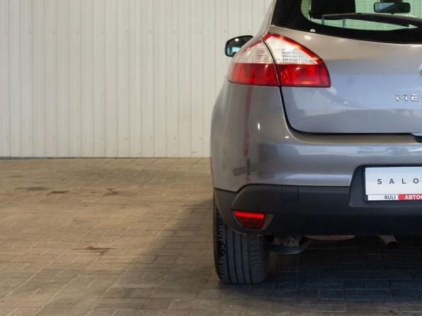 Renault Megane III Рестайлинг с пробегом 2013 года, цена 905 000 рублей, 159390 км, хэтчбек, Автокод Объявления