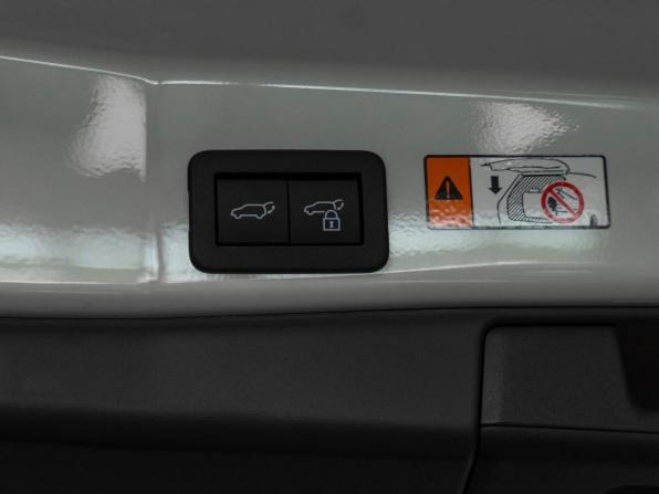 Toyota RAV4 VI (XA60) с пробегом 2026 года, цена 4 050 000 рублей, 17 км, внедорожник, Автокод Объявления