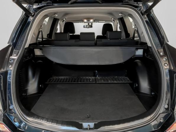 Toyota RAV4 IV (XA40) Рестайлинг с пробегом 2018 года, цена 2 200 000 рублей, 79350 км, внедорожник, Автокод Объявления