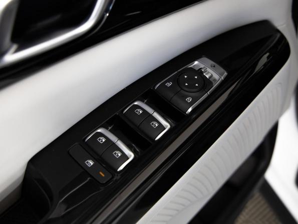 Kia Carnival IV с пробегом 2022 года, цена 3 799 000 рублей, 114393 км, минивэн, Автокод Объявления