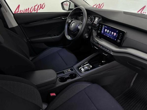 Skoda Octavia IV (A8) с пробегом 2021 года, цена 2 110 000 рублей, 96657 км, лифтбек, Автокод Объявления