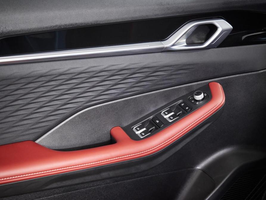 Geely Coolray I Рестайлинг Москва  - изображение 18