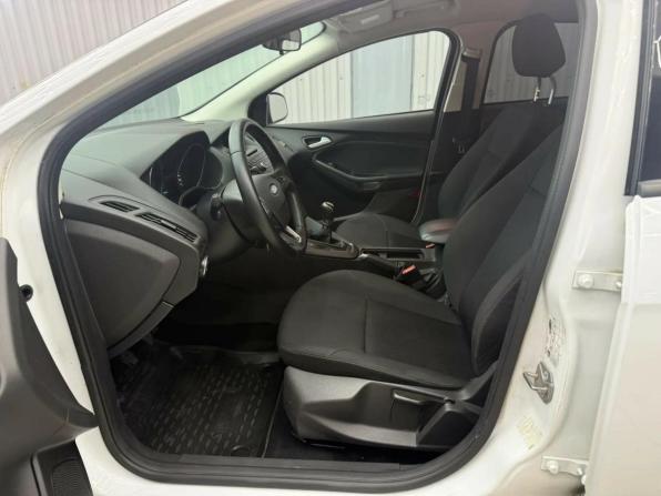 Ford Focus III Рестайлинг с пробегом 2017 года, цена 1 049 000 рублей, 214440 км, хэтчбек, Автокод Объявления