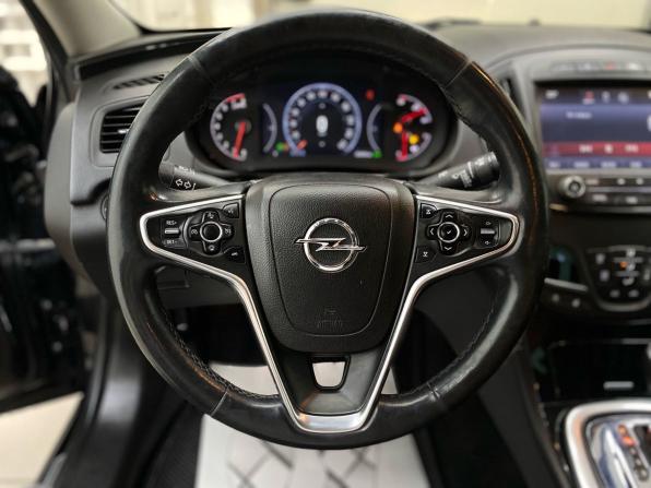 Opel Insignia I Рестайлинг с пробегом 2014 года, цена 1 650 000 рублей, 95404 км, седан, Автокод Объявления