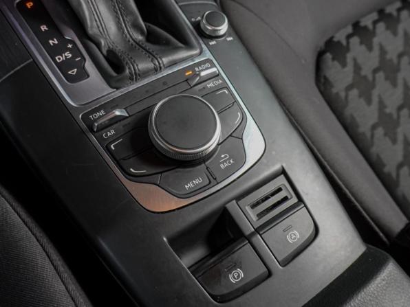 Audi A3 III (8V) с пробегом 2014 года, цена 1 099 000 рублей, 174582 км, хэтчбек, Автокод Объявления