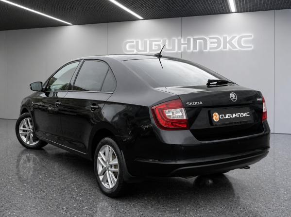 Skoda Rapid I Рестайлинг с пробегом 2019 года, цена 1 075 000 рублей, 123443 км, лифтбек, Автокод Объявления