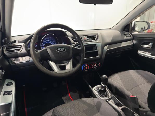 Kia Rio III с пробегом 2014 года, цена 800 000 рублей, 150000 км, хэтчбек, Автокод Объявления