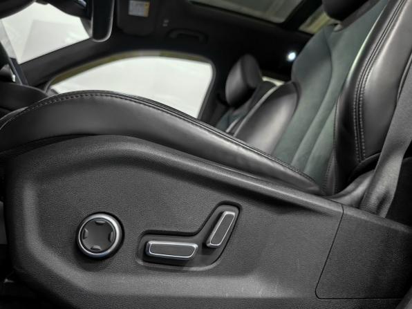 Geely Monjaro I с пробегом 2024 года, цена 3 200 000 рублей, 52200 км, внедорожник, Автокод Объявления